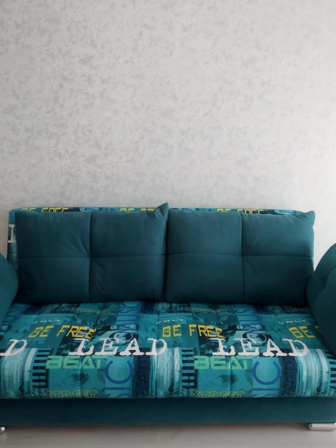 Ferienwohnung Молодежный Almaty Exterior foto