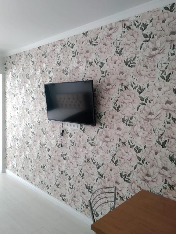 Ferienwohnung Молодежный Almaty Exterior foto